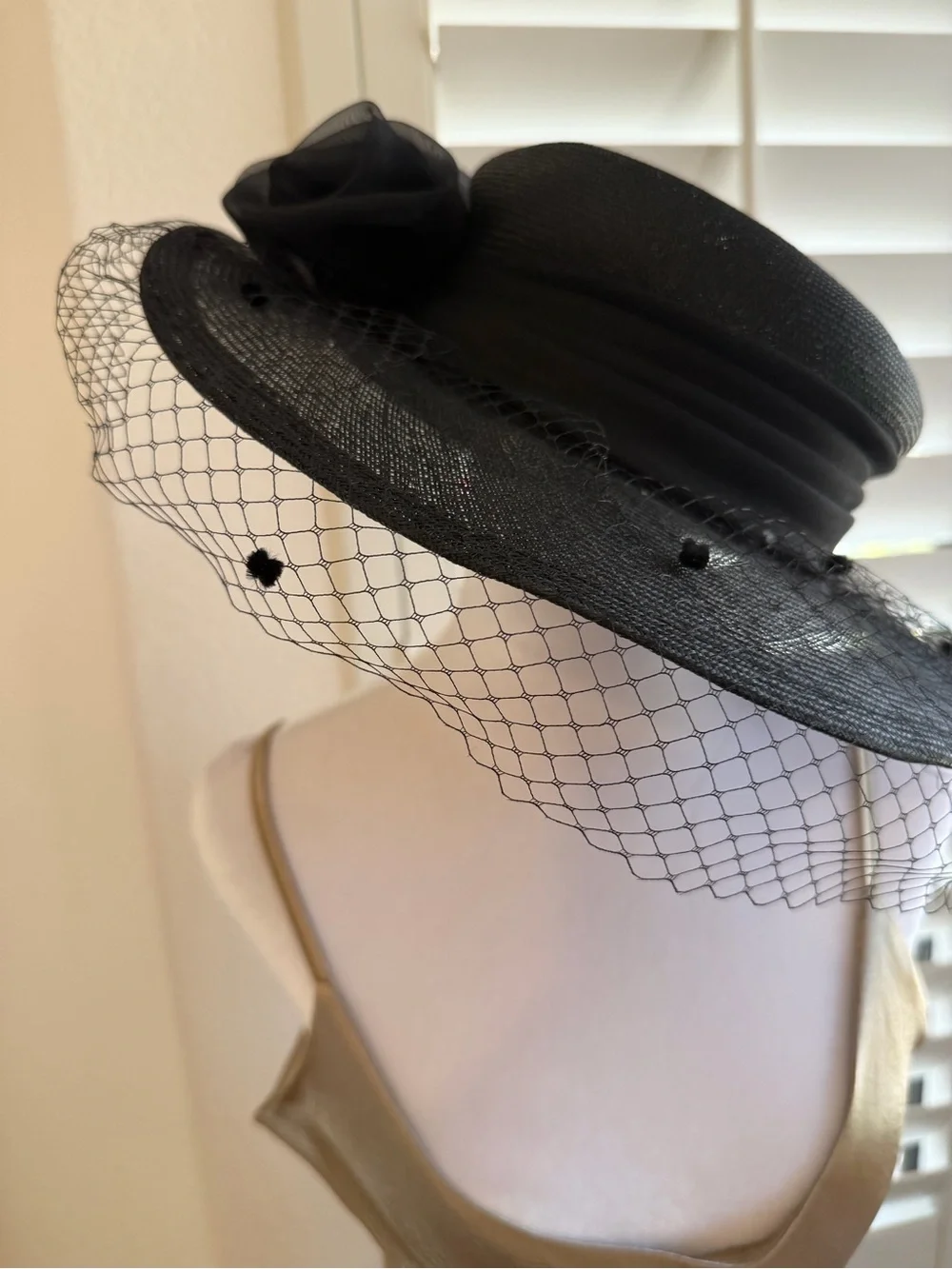 Plaza Suite by Betmar Vintage Black Straw Fascinator / Cocktail Hat